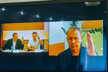 На контроле комитета – исполнение закона